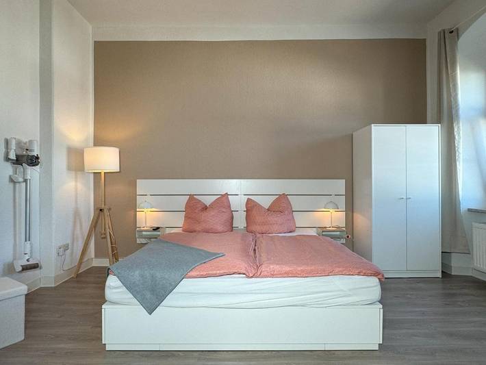 Ferienwohnung für 5 Personen, mit Garten und Ausblick in Lengenfeld