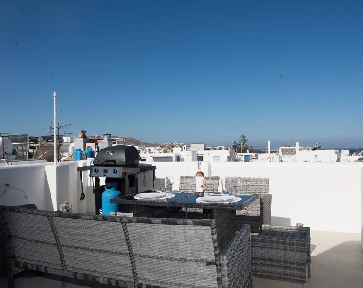 Entire apartment, Amazing Mykonos Town Maisonette with Roof Garden in Mykonos