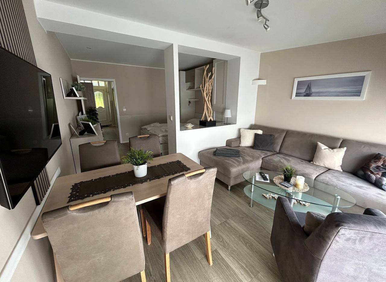 Ganze Wohnung, Ferienwohnung Deichstern im Erlengrund mit Garten und Sonnenterrasse in Hundestrand Büsum, Büsum