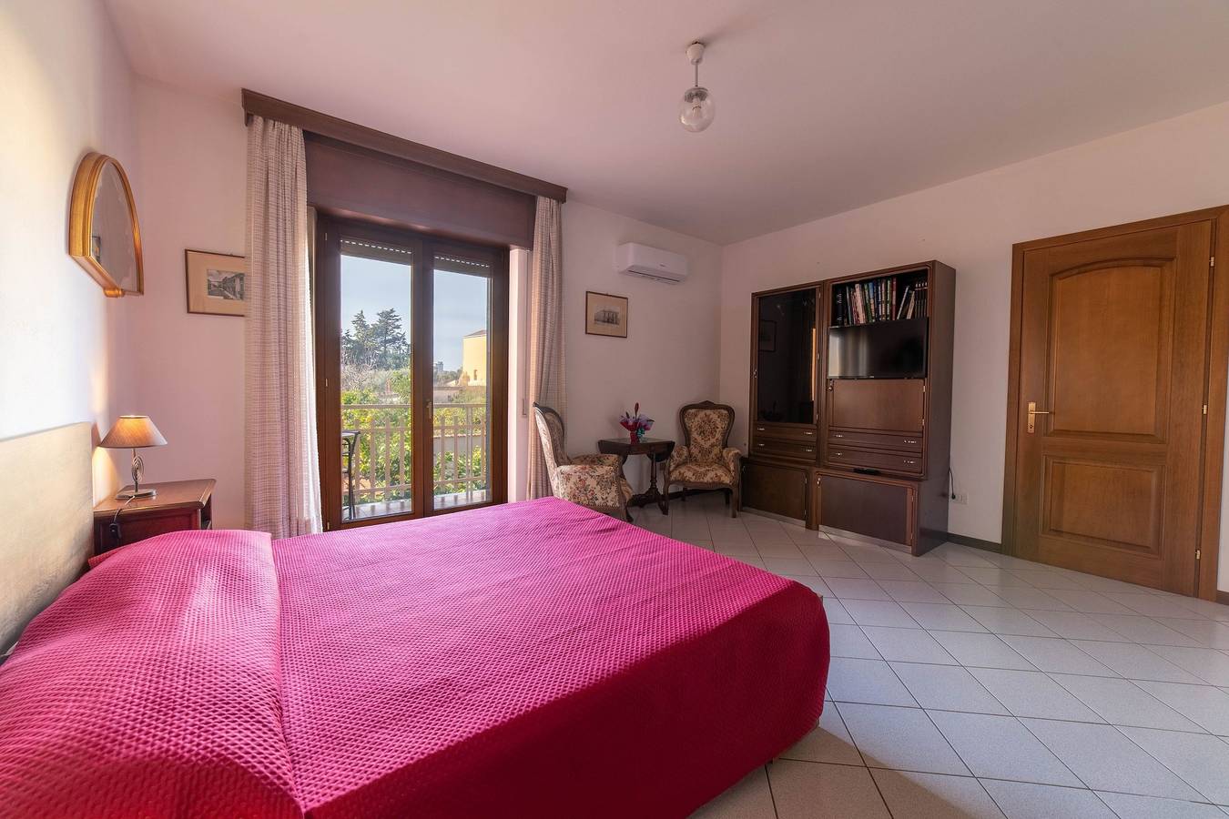 Entire apartment, Casa Wanda Appartamento il Mirto in Oristano, Campidano