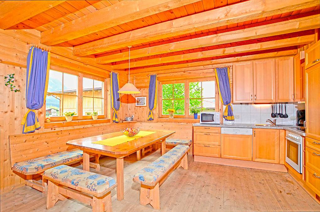 A 257.001A S - Ferienhaus Eberharter Nr. 2 in Stumm, Ski-Optimal Hochzillertal