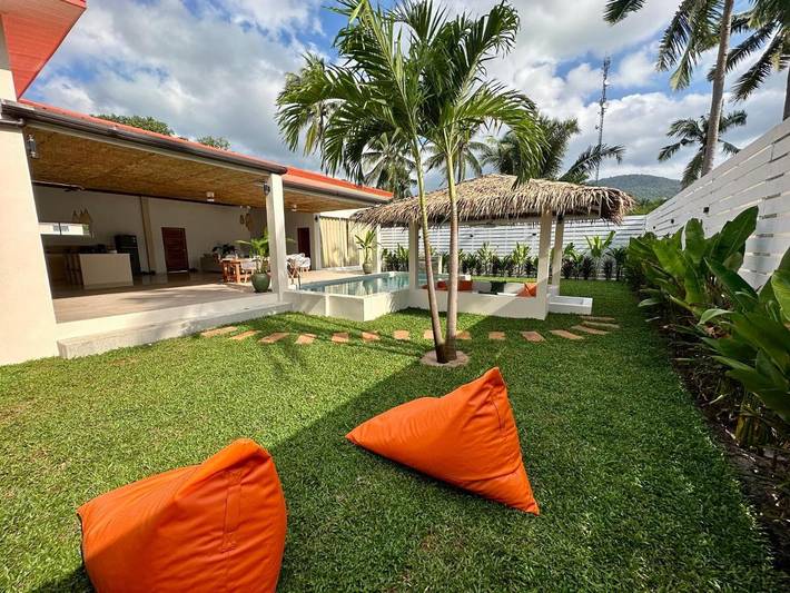 Chalet para 6 personas, con jardín y piscina - 1