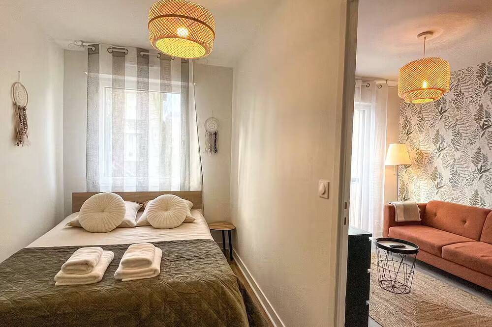 Appartement entier, T2 cosy avec parking gratuit & transports au pied in Équeurdreville-Hainneville, Cherbourg-en-Cotentin