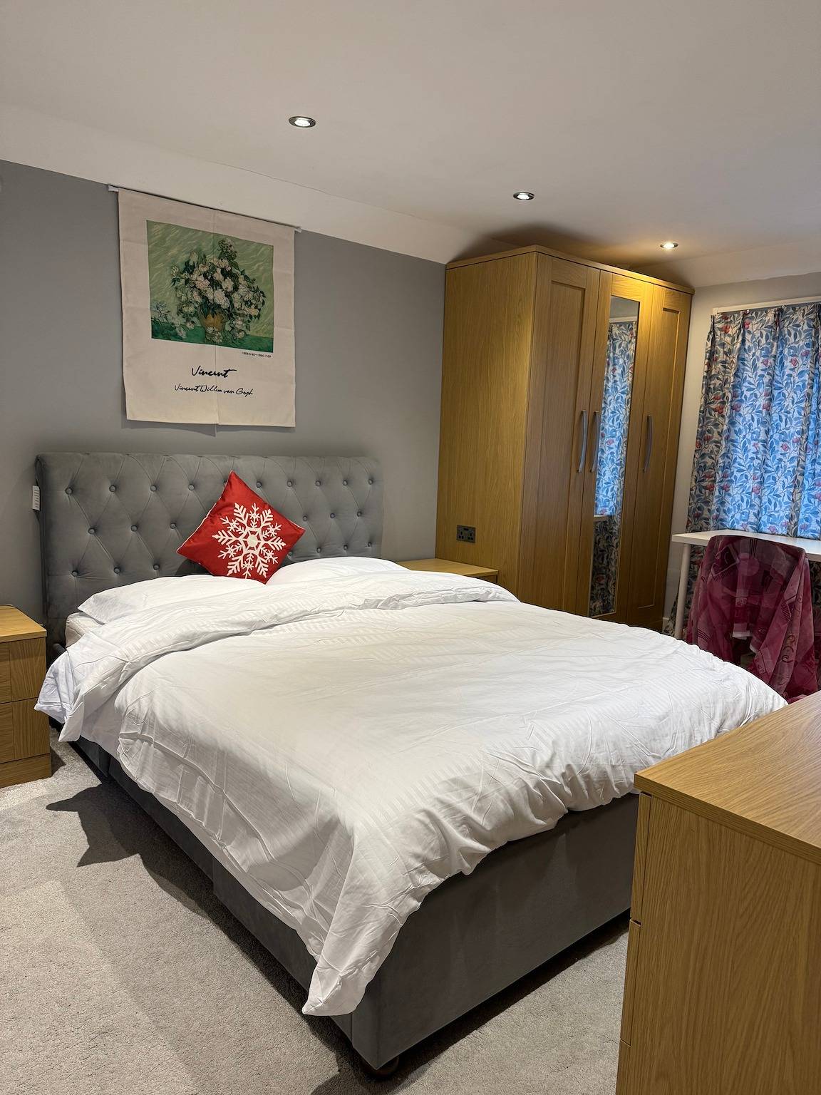 Oxford - Villa - Sleeps 8 - Garden - Parking in Oxford, Oxfordshire