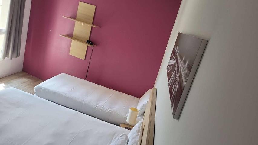 Hôtel pour 2 personnes, avec vue à Saint-Priest - 4