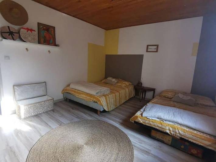 Location de vacances pour 8 personnes, avec terrasse et piscine à Soual - 2