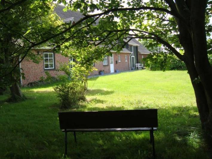 Ferienwohnung für 5 Personen, mit Terrasse und Garten in Tümlauer Koog - 2