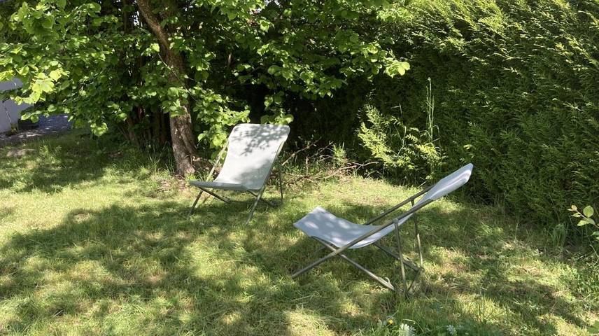 Location de vacances pour 2 personnes, avec jardin et terrasse à Larringes