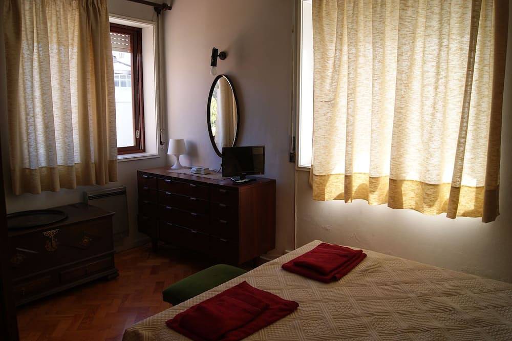 Leuk huis, tuin en privézwembad, strand en stadscentrum Figueira Foz in Praia de Buarcos, Figueira da Foz