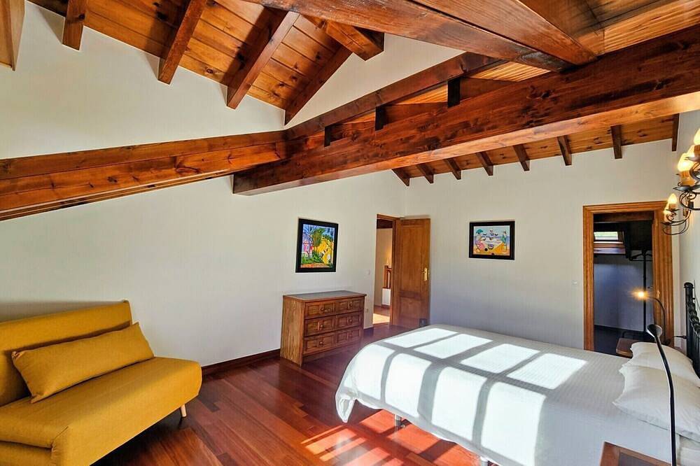 La Franca beach, garden and Wifi - Casa Freya in Ribadedeva, Costa Verde (Spanien)