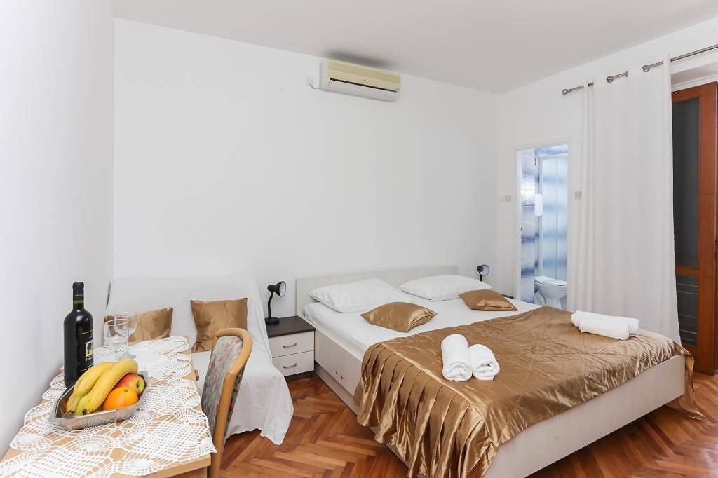 Gehele studio, Lapad View Apartments - Studio Apartment with Balcony and Sea View in Dubrovnik, Grad Dubrovnik