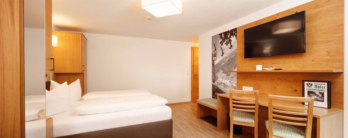Komfortzimmer ohne Balkon (max. 4 Personen) in Hinterhornbach, Allgäuer Alpen (Österreich)
