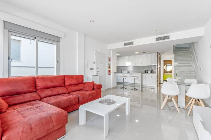 Villa 'Marinamed Residential  Seaview' with Sea View, Wi-Fi and Air Conditioning in Punta Prima (Alicante), Orihuela