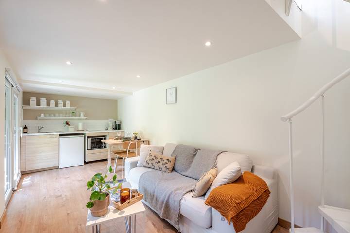 Hel lejlighed, Modern Cozy Guesthouse for Two Near Strasbourg in Souffelweyersheim, Strasbourg Området