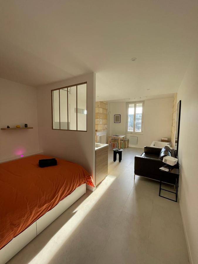 Gîte pour 2 personnes, avec jacuzzi à Libourne - 2