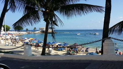 Vacation House for 12 Guests in Camaçari, Bahia, Picture 1