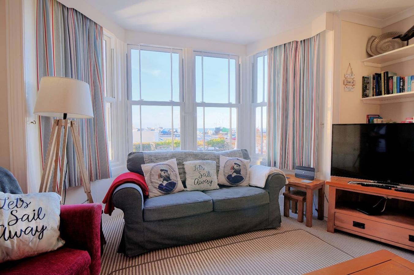 Entire apartment, 1 Cobb View in Lyme Regis, Dorset