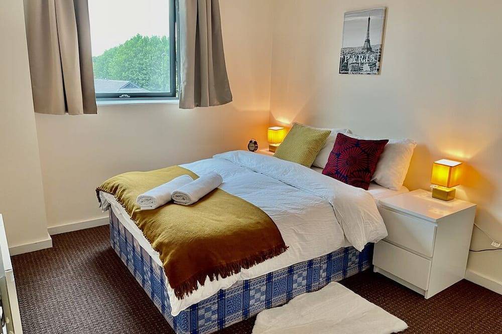 Entire apartment, Welcome to \"Mosh Homes Salford\" in Greater Manchester