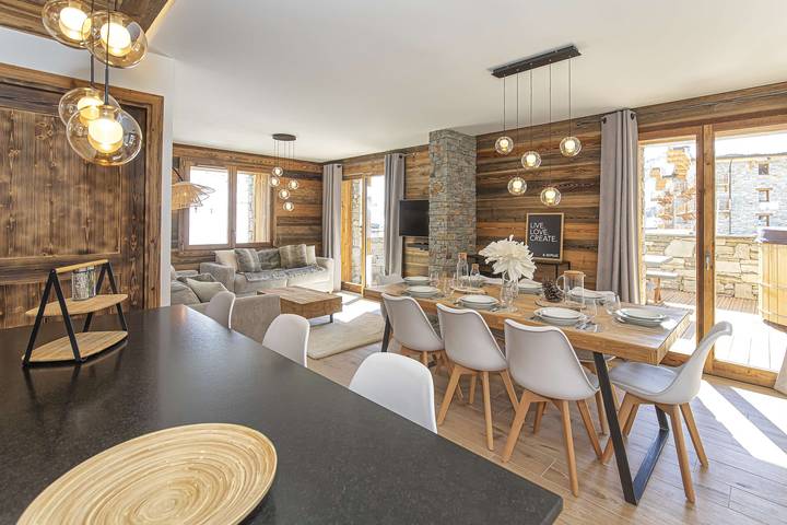 Gîte pour 8 personnes, avec terrasse, adapté aux familles à Bonneval-sur-Arc - 4
