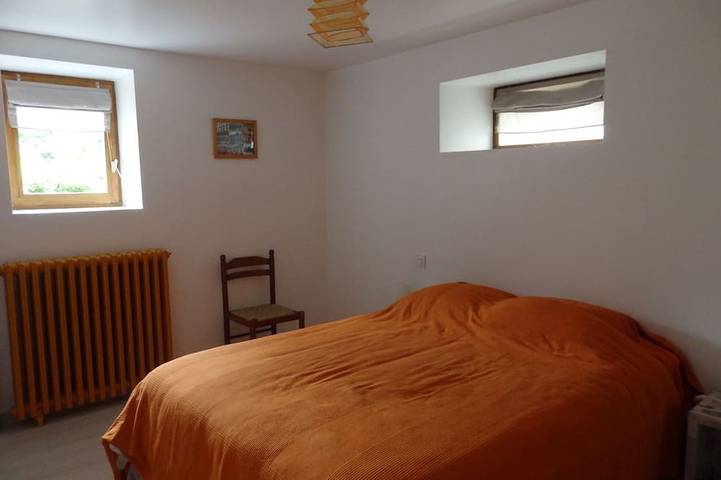 Gîte pour 5 personnes, avec jardin à Sulniac - 3