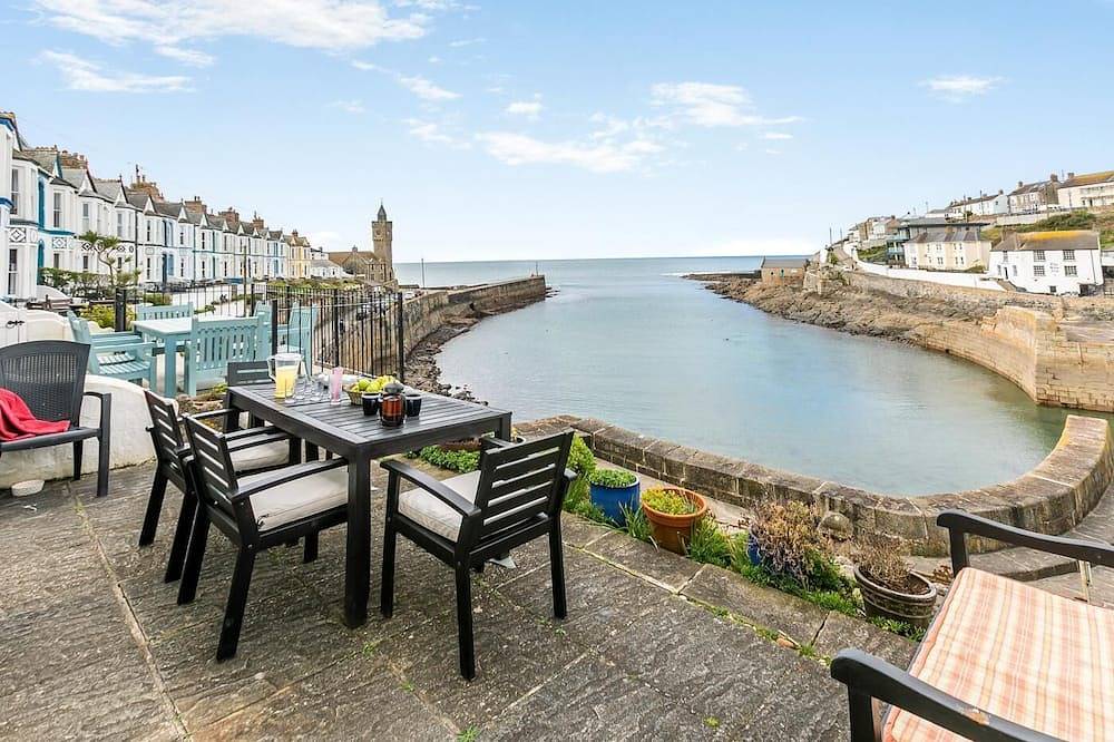 Cottage for 5 People in Porthleven, Cornwall