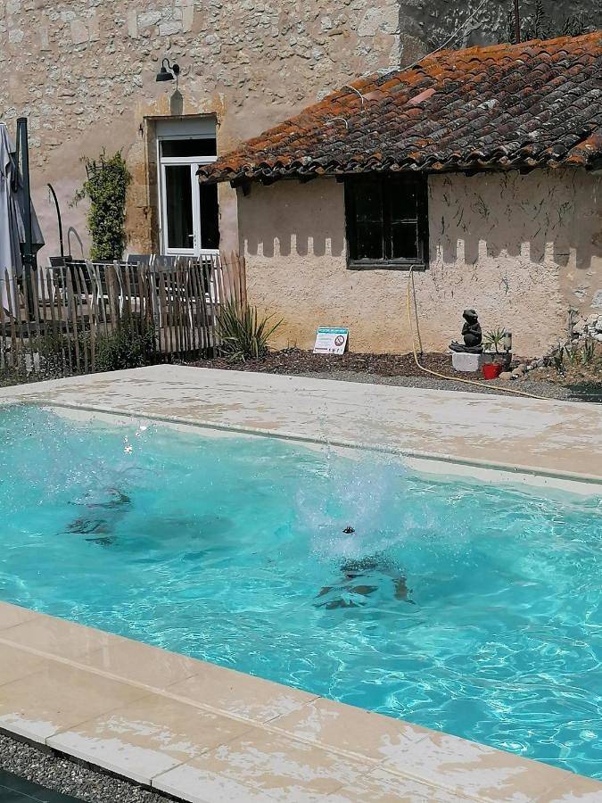 Gîte pour 4 personnes, avec jardin ainsi que piscine et vue à Auch - 3