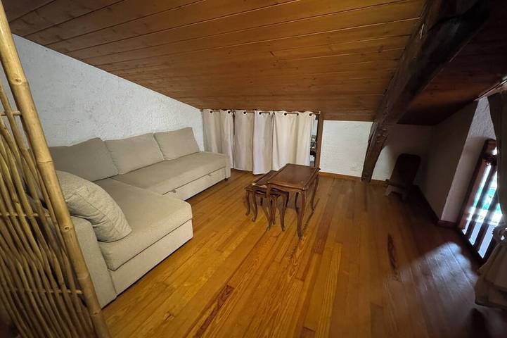 Gîte pour 8 personnes, avec jardin à Nozières - 4