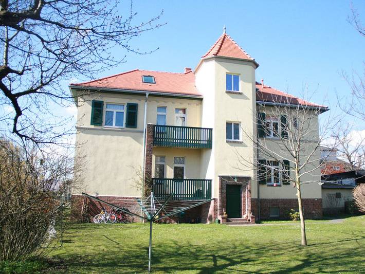 Ferienwohnung für 3 Personen, mit Terrasse und Garten in Dresden