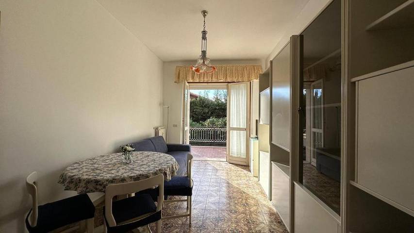 Appartement de vacances pour 5 personnes, avec Balcon ainsi que Terrasse et Jardin à Camporosso