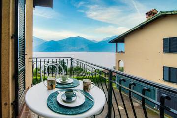 Gîte pour 4 personnes, avec balcon et vue sur le lac dans Menaggio