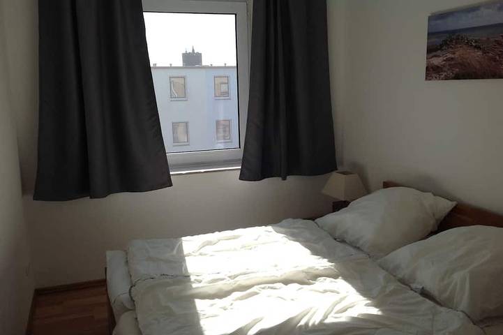 Ganze Wohnung, Sonnige Ferienwohnung hinter dem Deich direkt an der Perlebucht in Familienlagune Perlebucht, Kreis Dithmarschen
