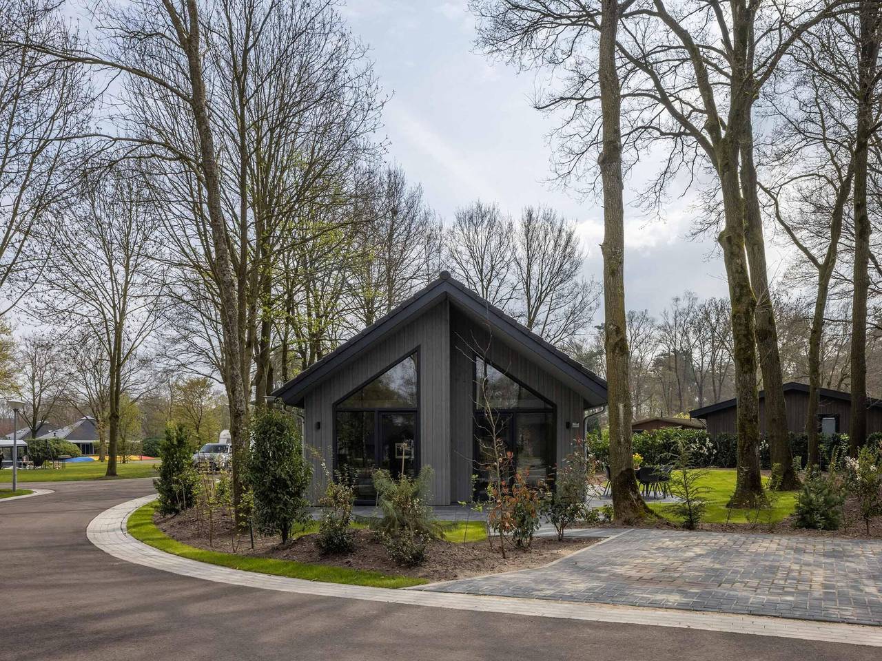 Öko-Villa am Waldrand in den Niederlanden in Oirschot, Nordbrabant