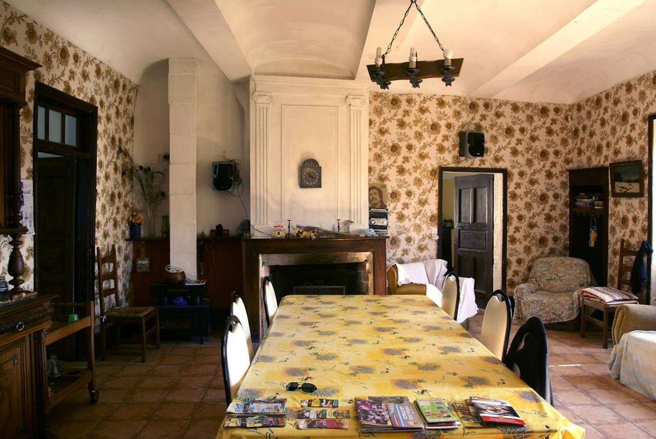 Spacious family home in Beaulieu - 250 m² with mountain view in Beaulieu (Largentière), Cévennes