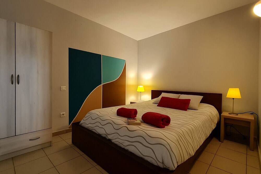 Appartamento intero, Ampio bilocale con aria condizionata, wifi, lavatrice, vista mare, residenc in Serra di Ferro, Ajaccio e dintorni