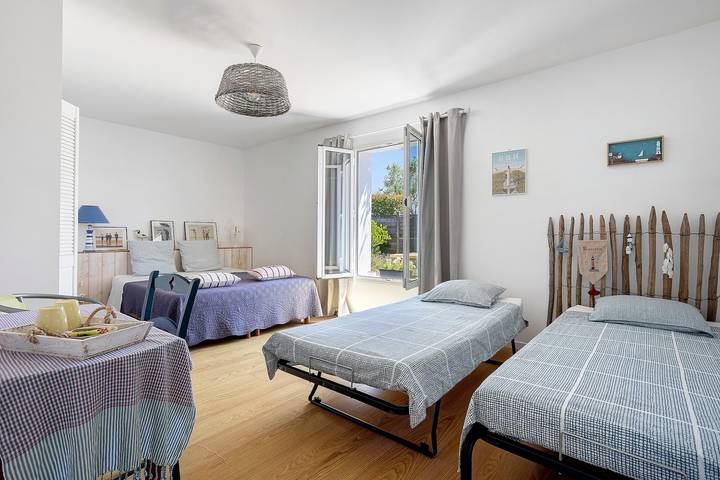 Chambre d’hôte pour 4 personnes, avec Jardin en Charente-Maritime