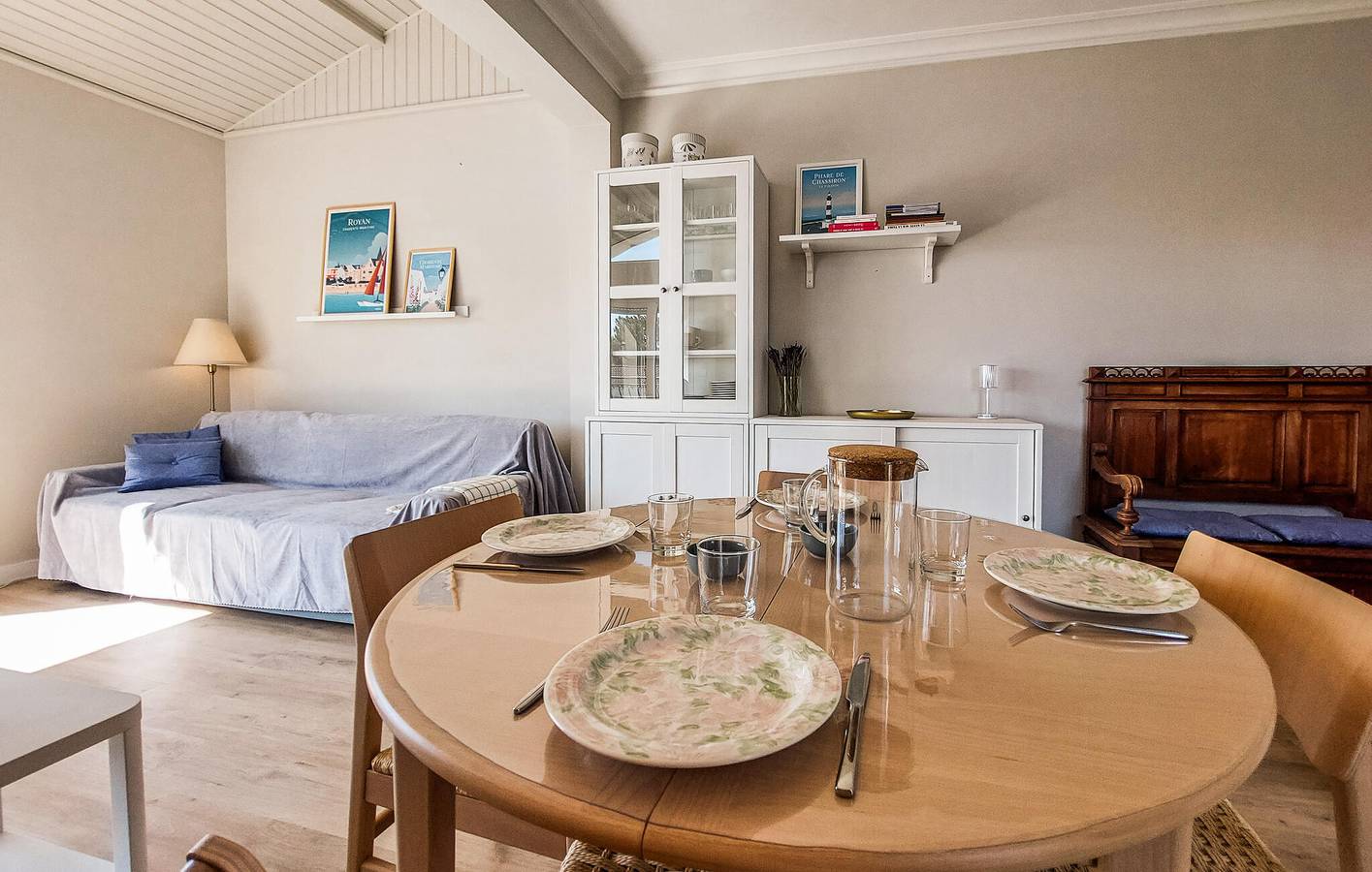 Appartement de vacances entier, Appartement avec vue sur la mer, terrain de pétanque, lave-linge, parking | À 1,5 km de la plage in Saint-Georges-de-Didonne, Côte de Beauté