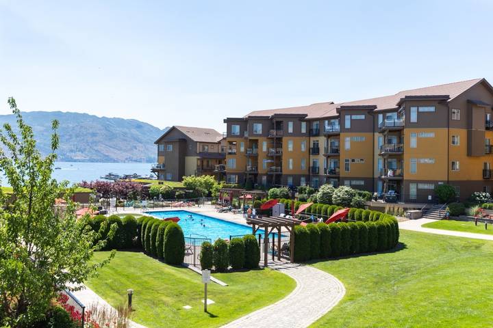 Appartamento vacanze per 8 persone, con balcone e giardino nonché piscina - 1