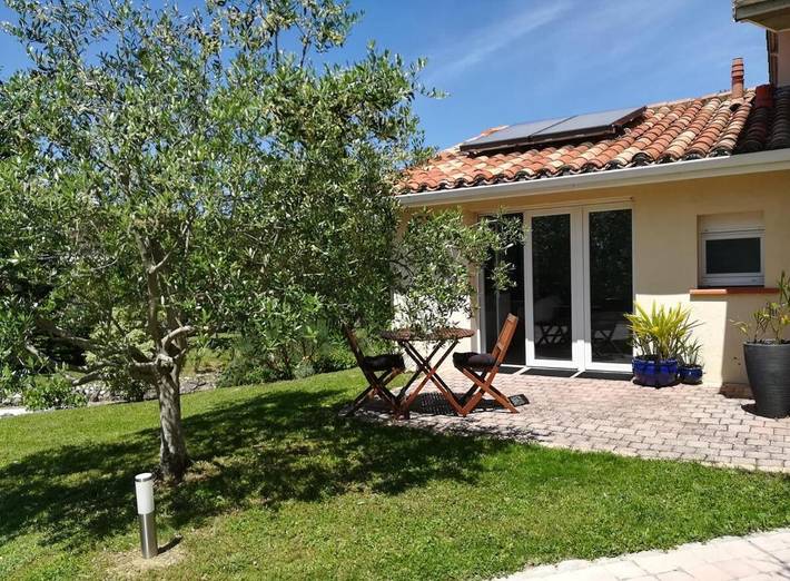 Location de vacances pour 2 personnes, avec jardin et terrasse à Rouffiac-Tolosan - 4