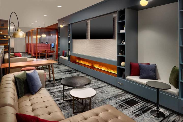 Hotel für 4 Personen, mit Pool und Terrasse, mit Haustier in Washington D.C.