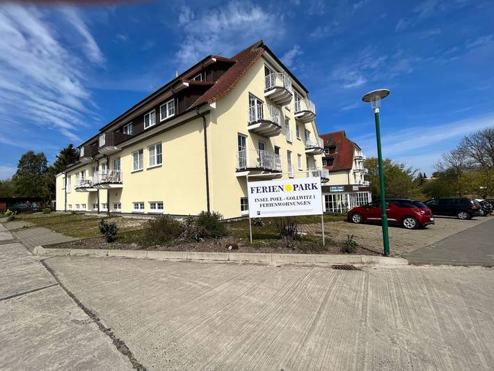 Ferienhaus für 4 Personen, mit Balkon und Seeblick in Gollwitz - 2