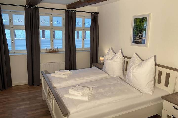 Ganze Wohnung, Gemütliche Ferienwohnung im sanierten Fachwerkhaus mit Altstadtblick in Quedlinburg, Harzvorland