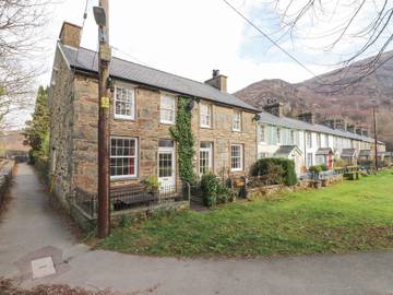 Cottage for 5 People in Beddgelert, Gwynedd, Photo 1