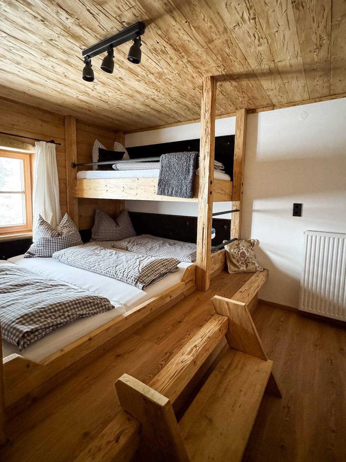 Ganze Ferienwohnung, Arnika in Tuxer Alpen, Navis