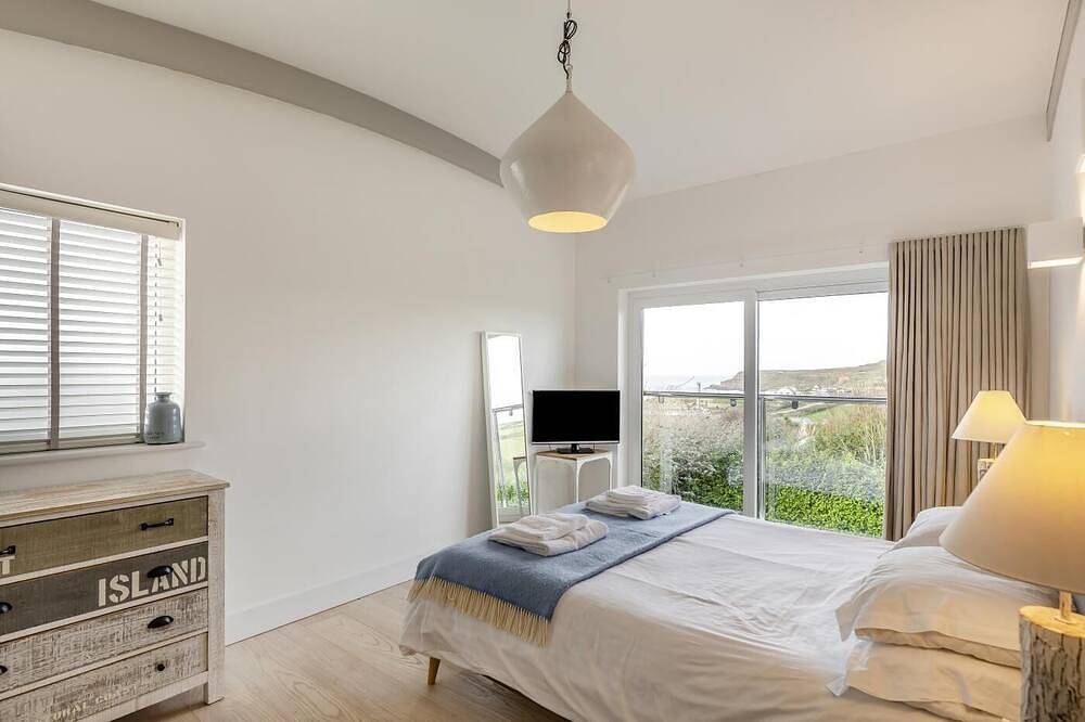 4 Bed in Widemouth Bay (oc-s34119) in Widemouth Bay, Cornwall