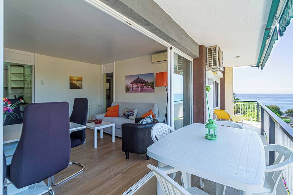 Entire apartment, Apto Llavaneras Ii near Barcelona, on the beach in Supermaresme, Sant Andreu de Llavaneres