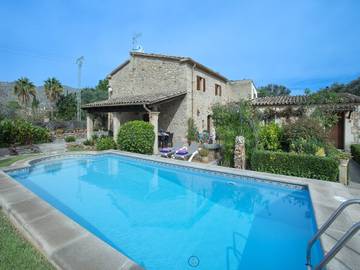 Villa in Pollença Stadt, Pollença für 6 