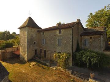 Gîte pour 4 personnes, avec terrasse et jardin en Charente