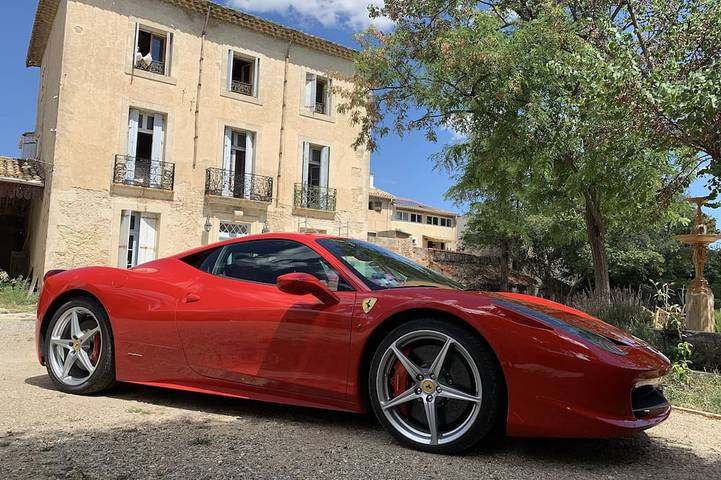 Location de vacances pour 17 personnes, avec jardin et terrasse à Puimisson