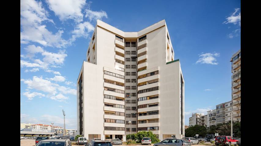 Ganze Wohnung, Ferienwohnung für 2 Personen mit Balkon in Portimão, Faro Distrikt