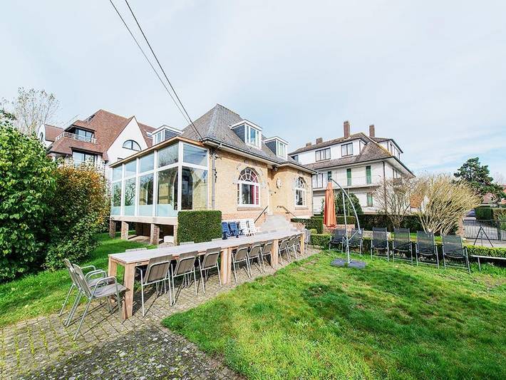 Villa für 20 Personen, mit Terrasse und Garten